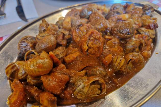 Caracoles con salsa del restaurante Can Gallart. / Foto: Esmorzarsdeforquilla.cat