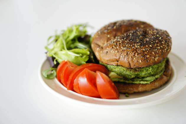 Hamburguesa vegetal / Foto: Unsplash