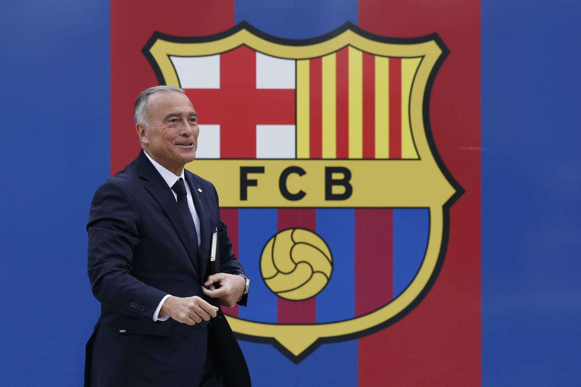 Rafa Yuste se estrena como presidente del Barça: "Queremos dar las máximas alegrías a los culés"