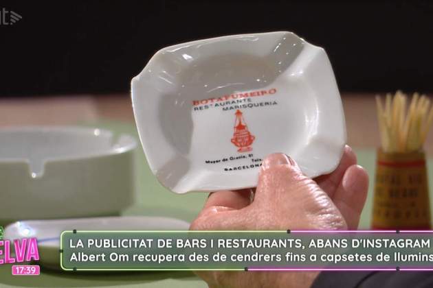 Albert Om mostra un cendrer del mític 'Botafumeiro' amb publicitat 3Cat