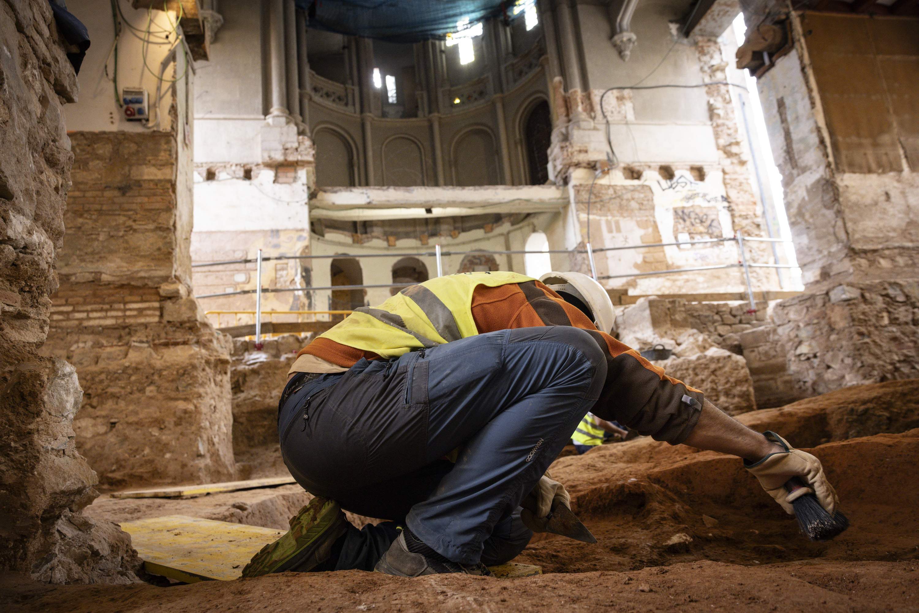 Arqueología bajo la Capella de la Misericòrdia: descubierto un lavadero, una fuente y dos hornos medievales