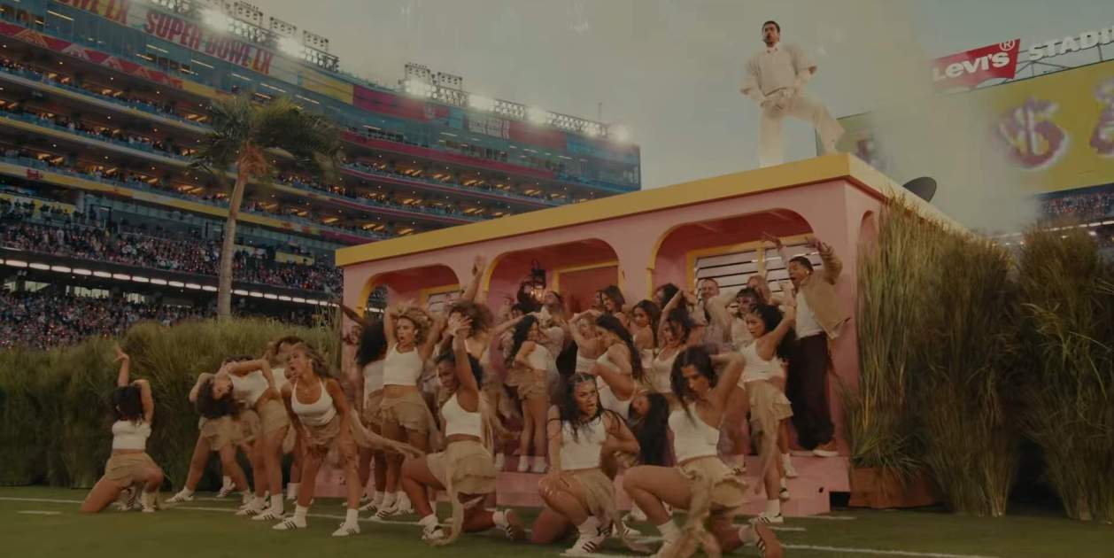 Imagen de la Super Bowl de Bad Bunny  / YouTube