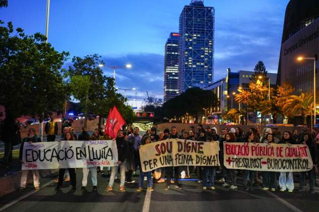 ronda litoral vaga educació tall professors docents mestres acn
