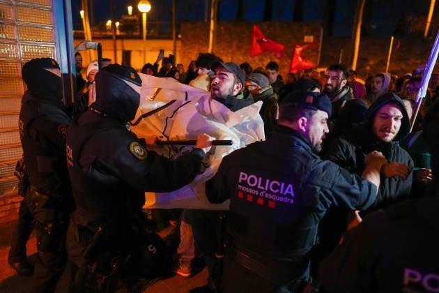 vaga educació mossos ronda litoral acn 