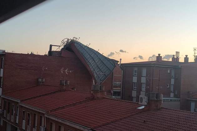 terrassa ventada teulada edifici cedida ester lc