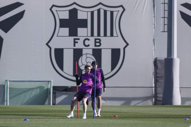 Frenkie de Jong Andreas Christensen entrenamiento Barça Ciutat Esportiva Joan Gamper / Foto: Europa Press