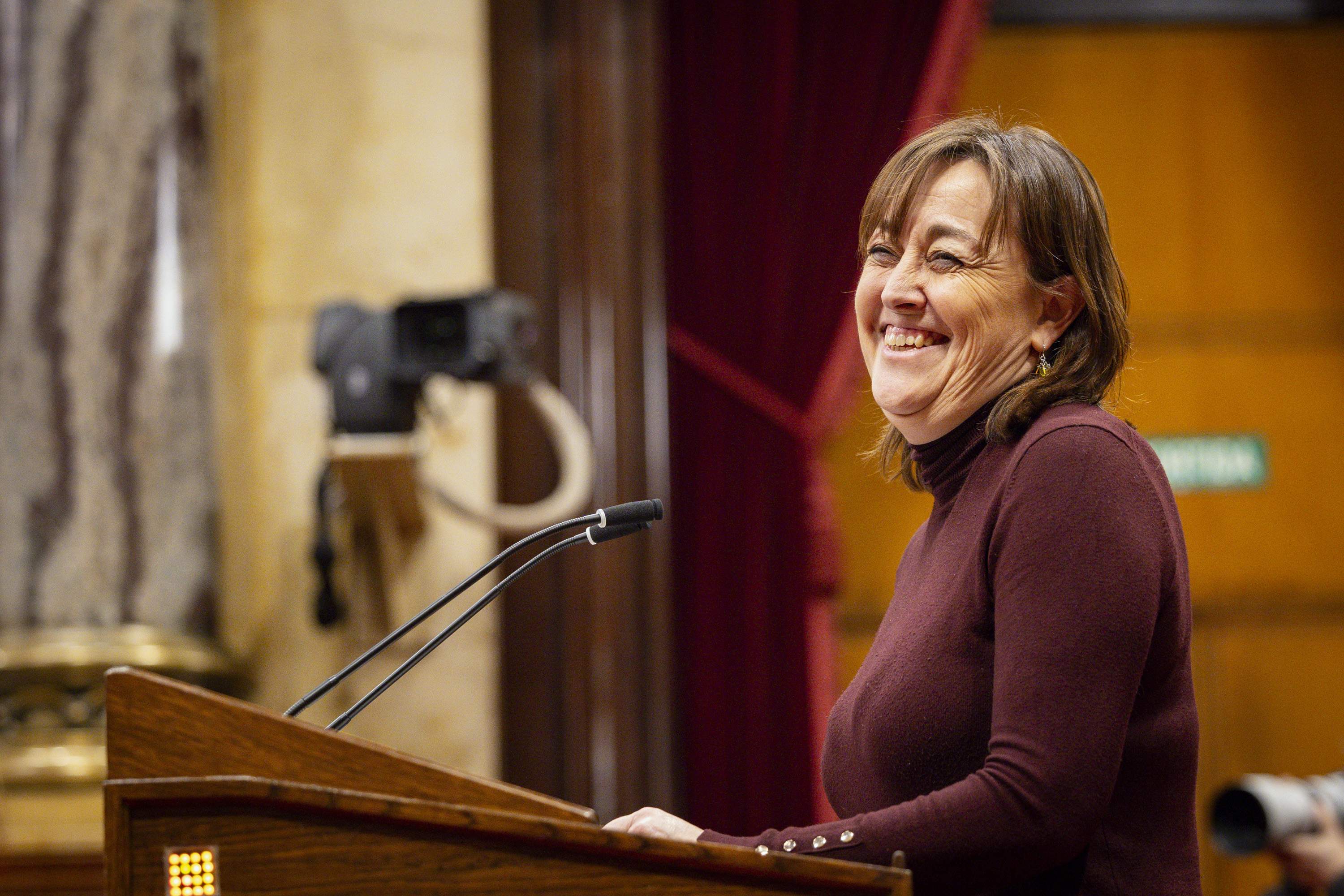 L'ES-Alert interromp el ple del Parlament i provoca un intercanvi de retrets entre Junts i Paneque