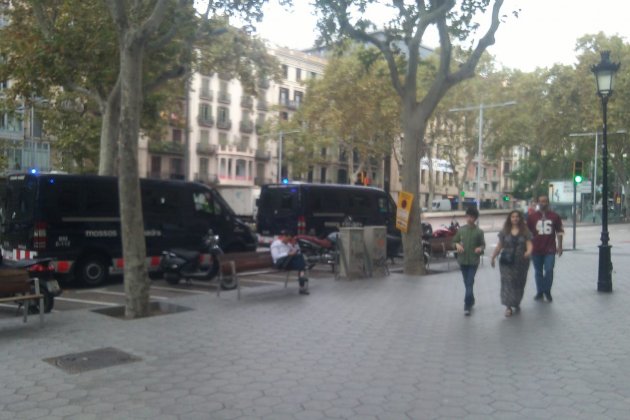 furgonetes mossos jardinets gustau nerin