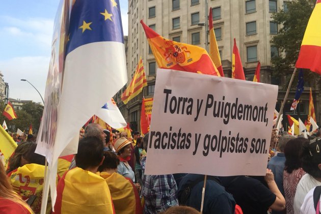 mani espanyolista 12o - carlota camps