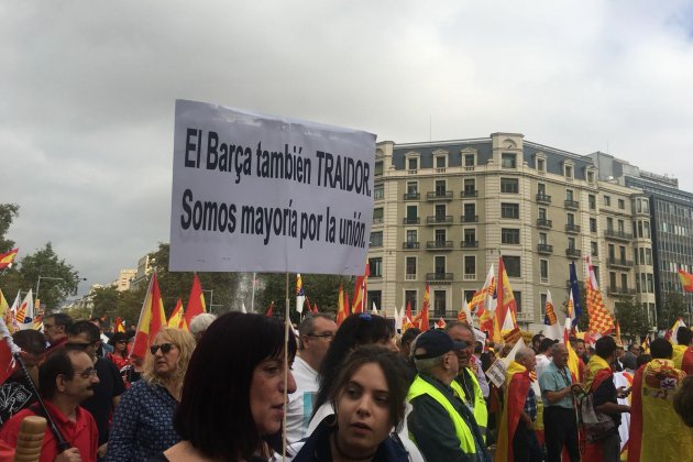 mani espanyolista 12o - carlota camps