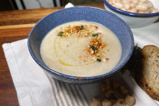 Sopa de suc de mongetes Ada Parellada Foto Raquel Sánchez