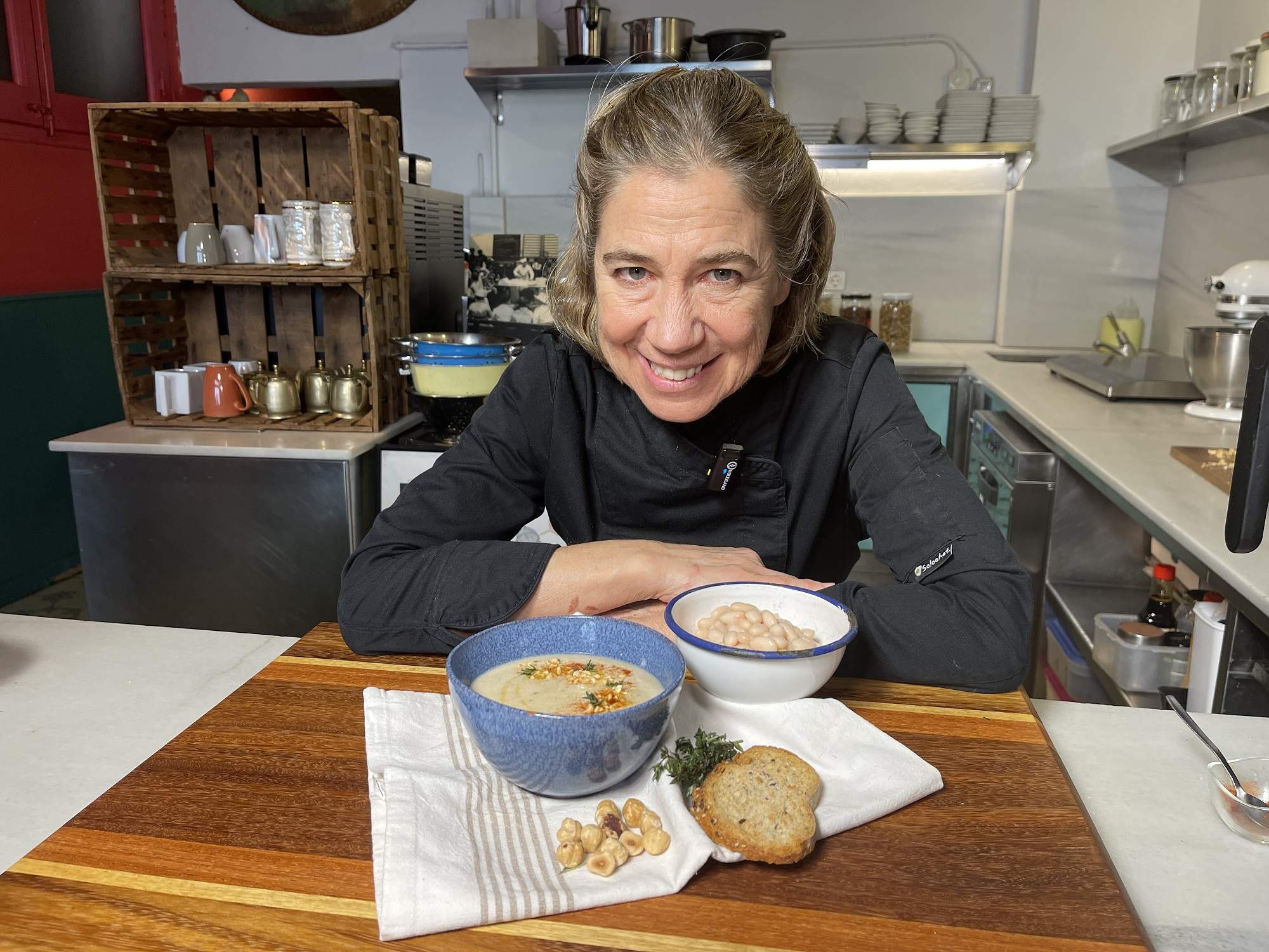 Has fet mai sopa de suc de mongetes? Descobreix aquest deliciós plat amb l'Ada Parellada