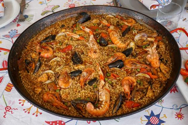 Paella i socarrat / Foto: Unsplash