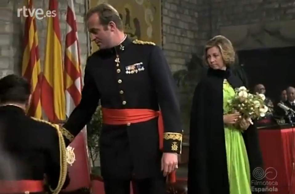 Joan Carles y Sofía en el Salón del Tinell 1976