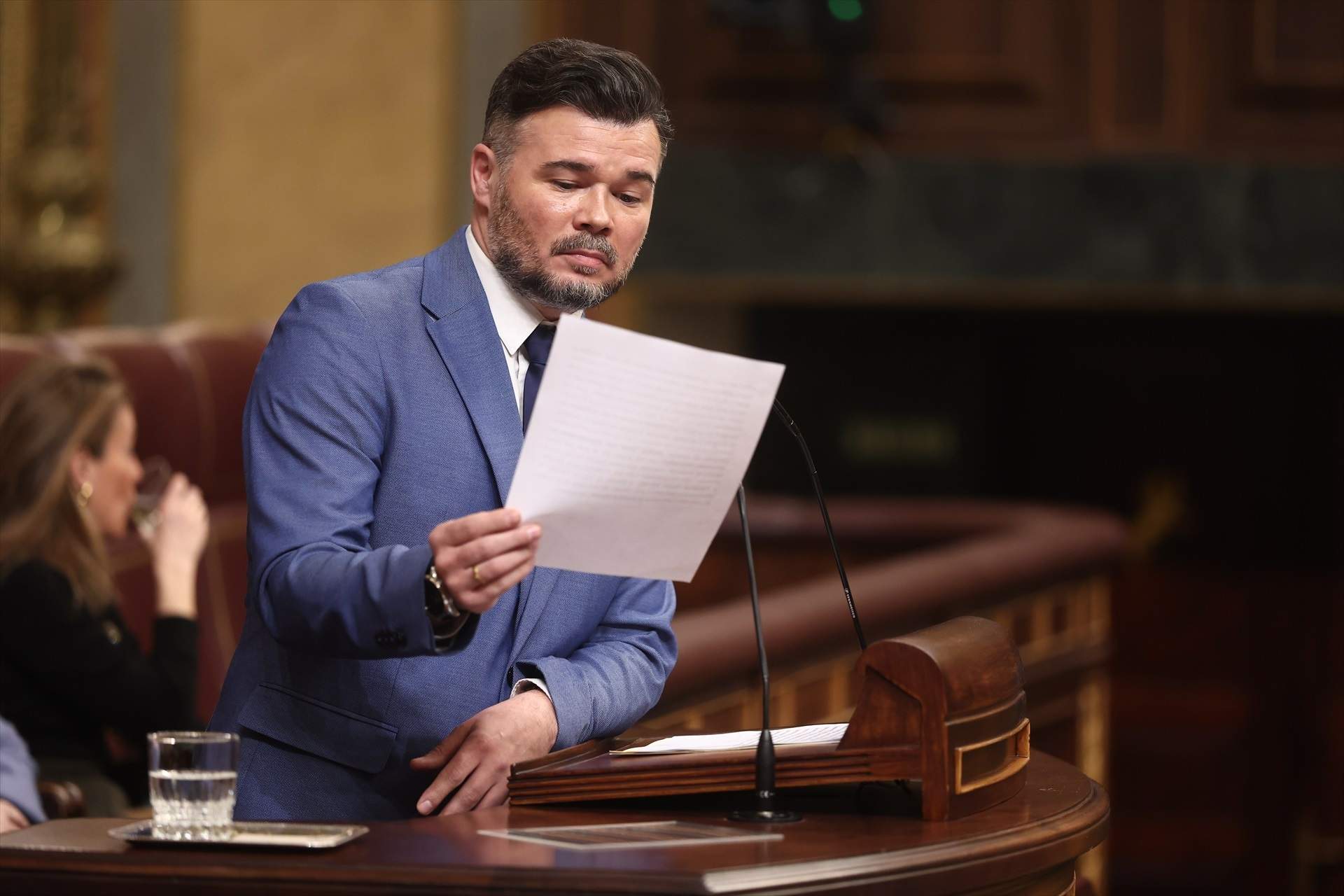 La izquierda española invita a Rufián a unirse a su nuevo proyecto político, pero él se niega