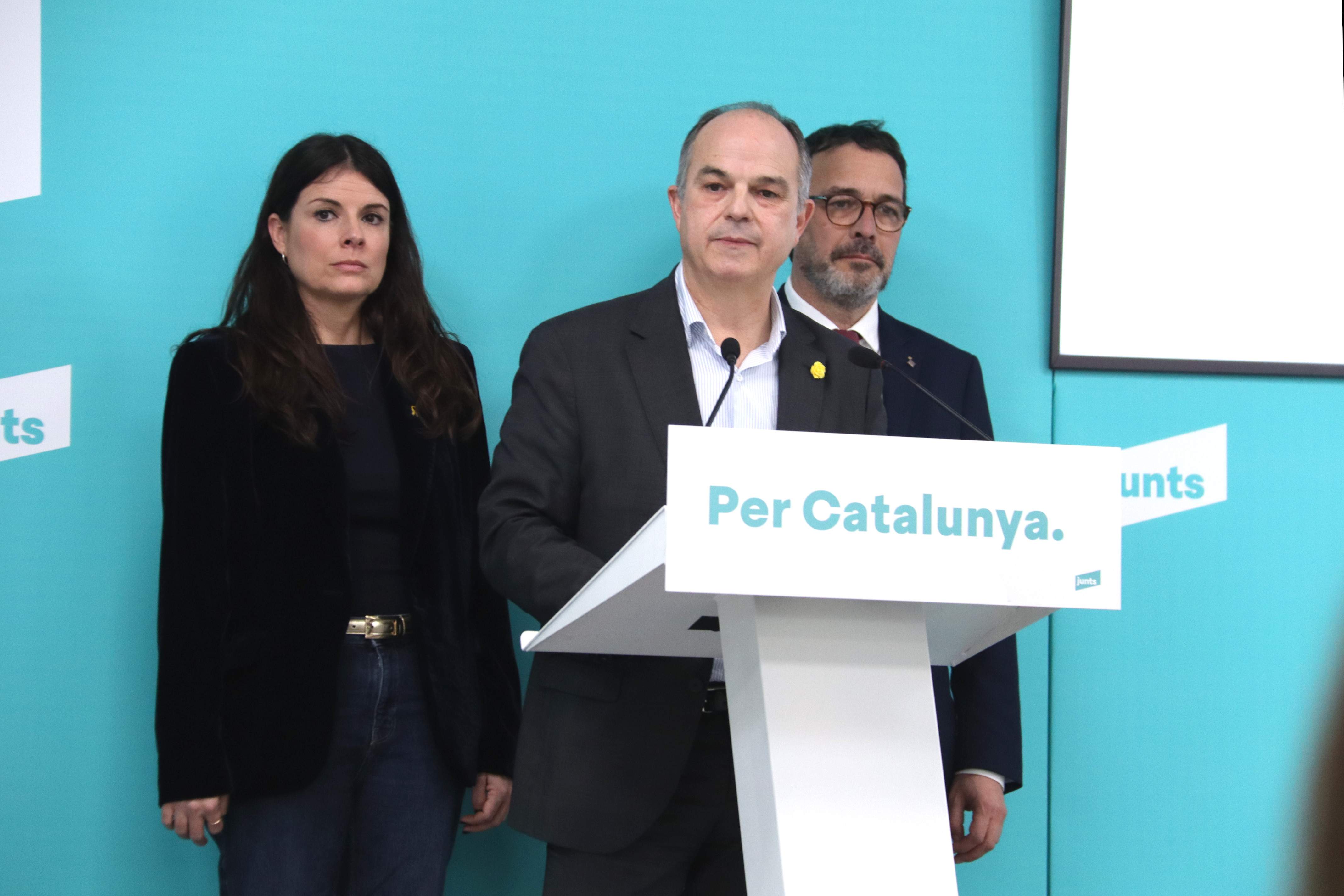 Junts critica que Illa se esconda de las responsabilidades y pide su comparecencia en el Parlament