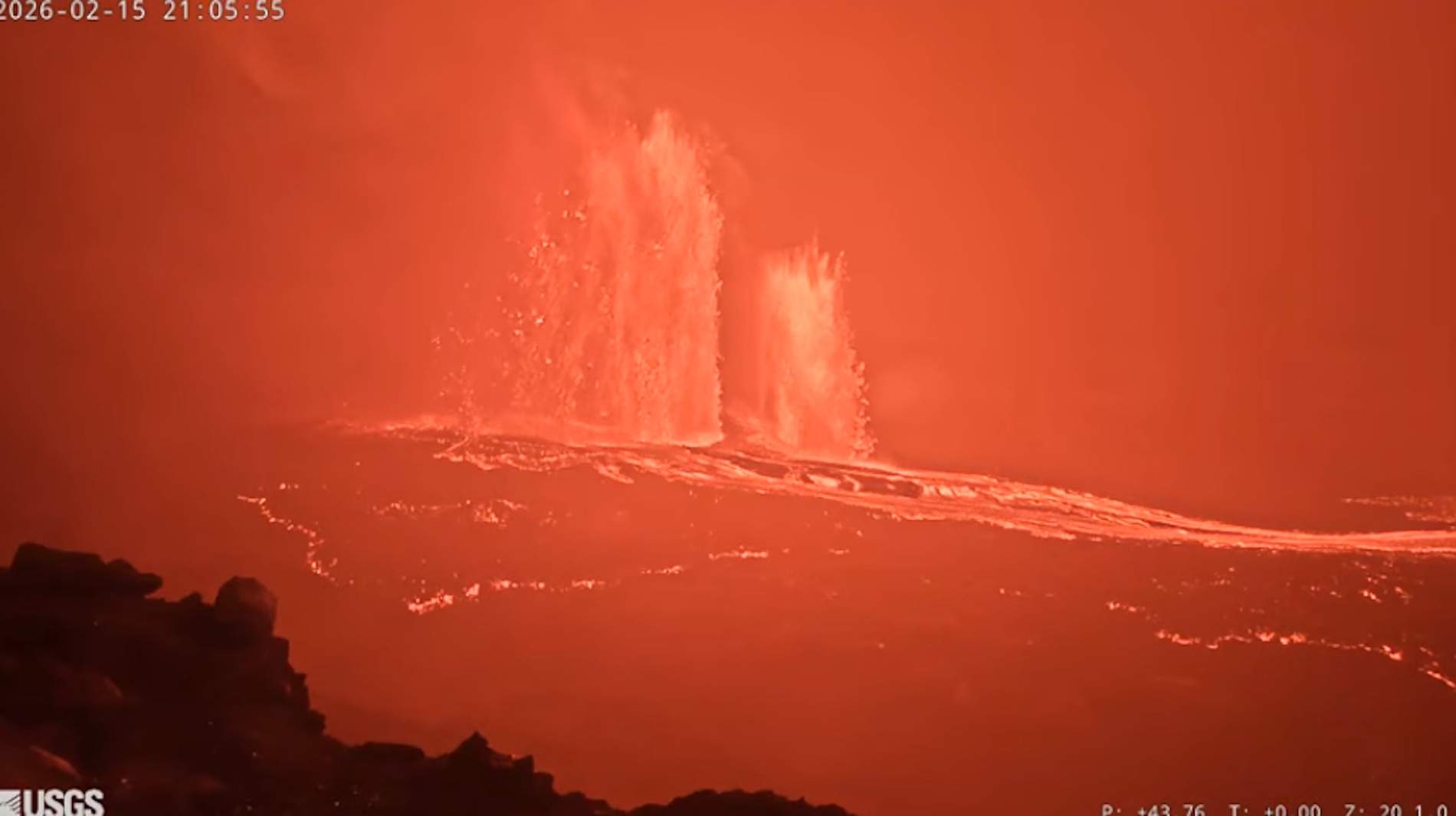La espectacular erupción del volcán Kilauea, en Hawái, que ha llegado hasta los 300 metros