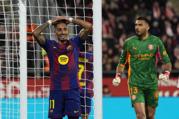 Raphinha Gazzaniga Girona Barça EFE