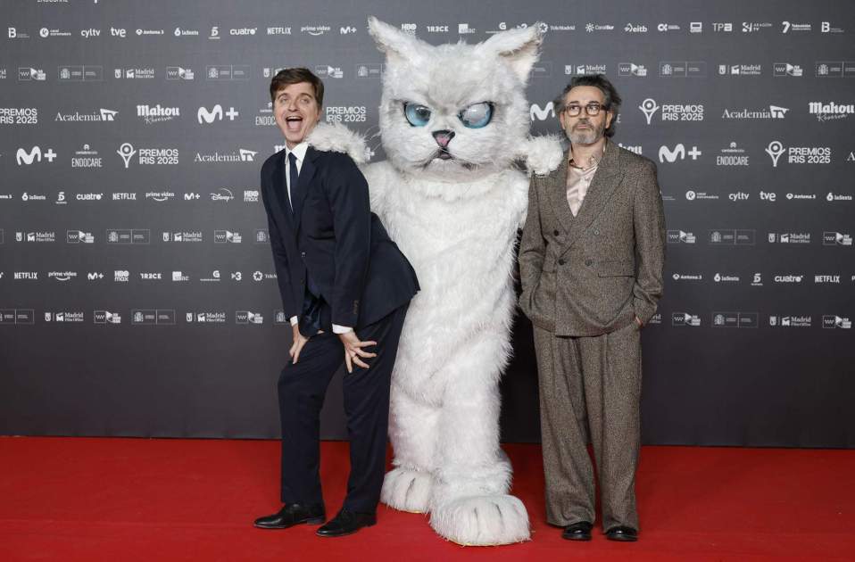 f8d432495caa2eedf8d042fcb22cfcabaae406d4w