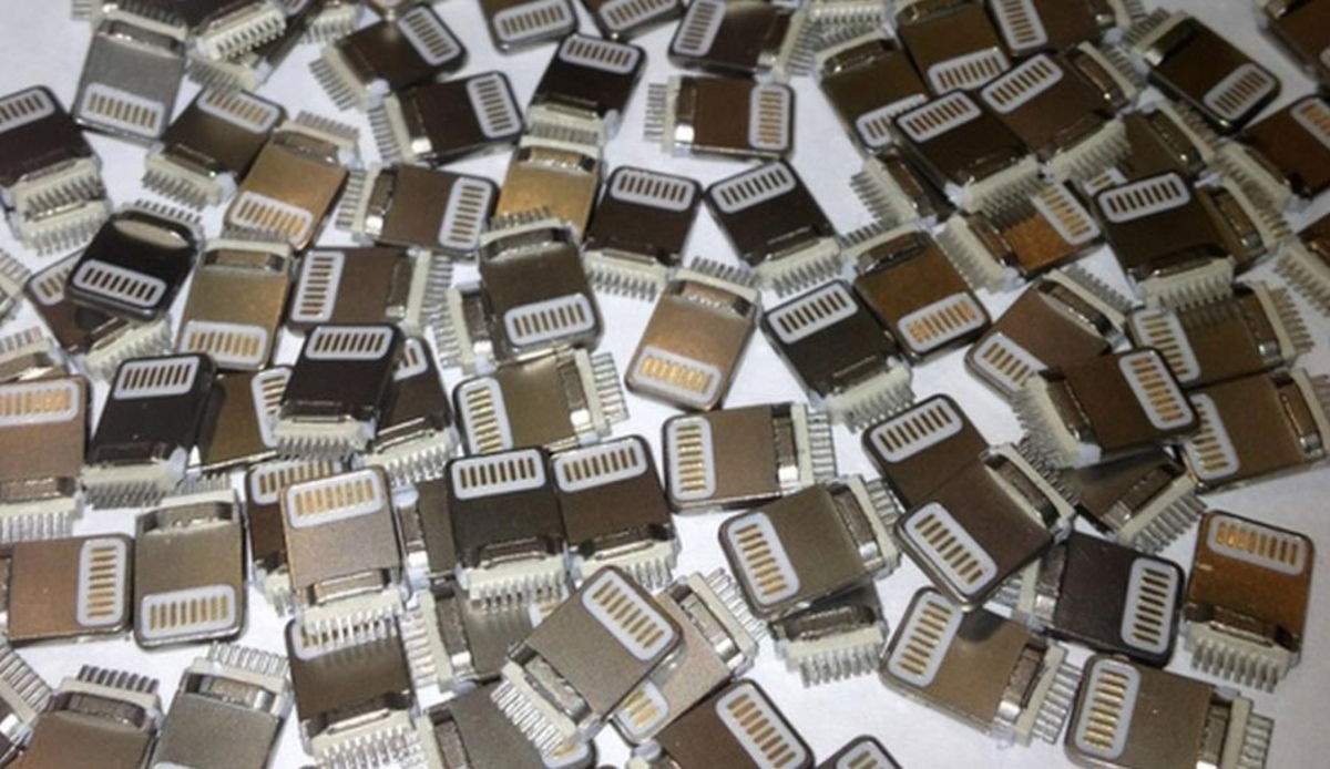 Buenas Noticias para el Jailbreak, Los Hackers Vulneran la Seguridad del Conector Lightning de Apple