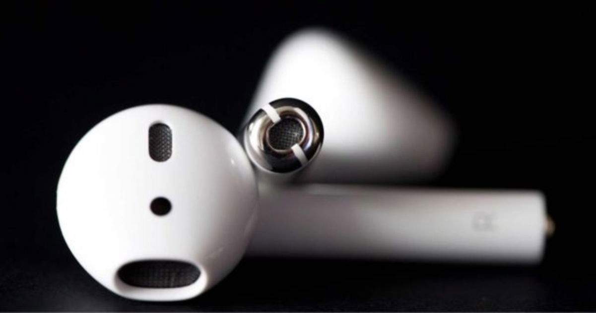 Les raons per les quals vaig passar dels AirPods de primera a la segona generació