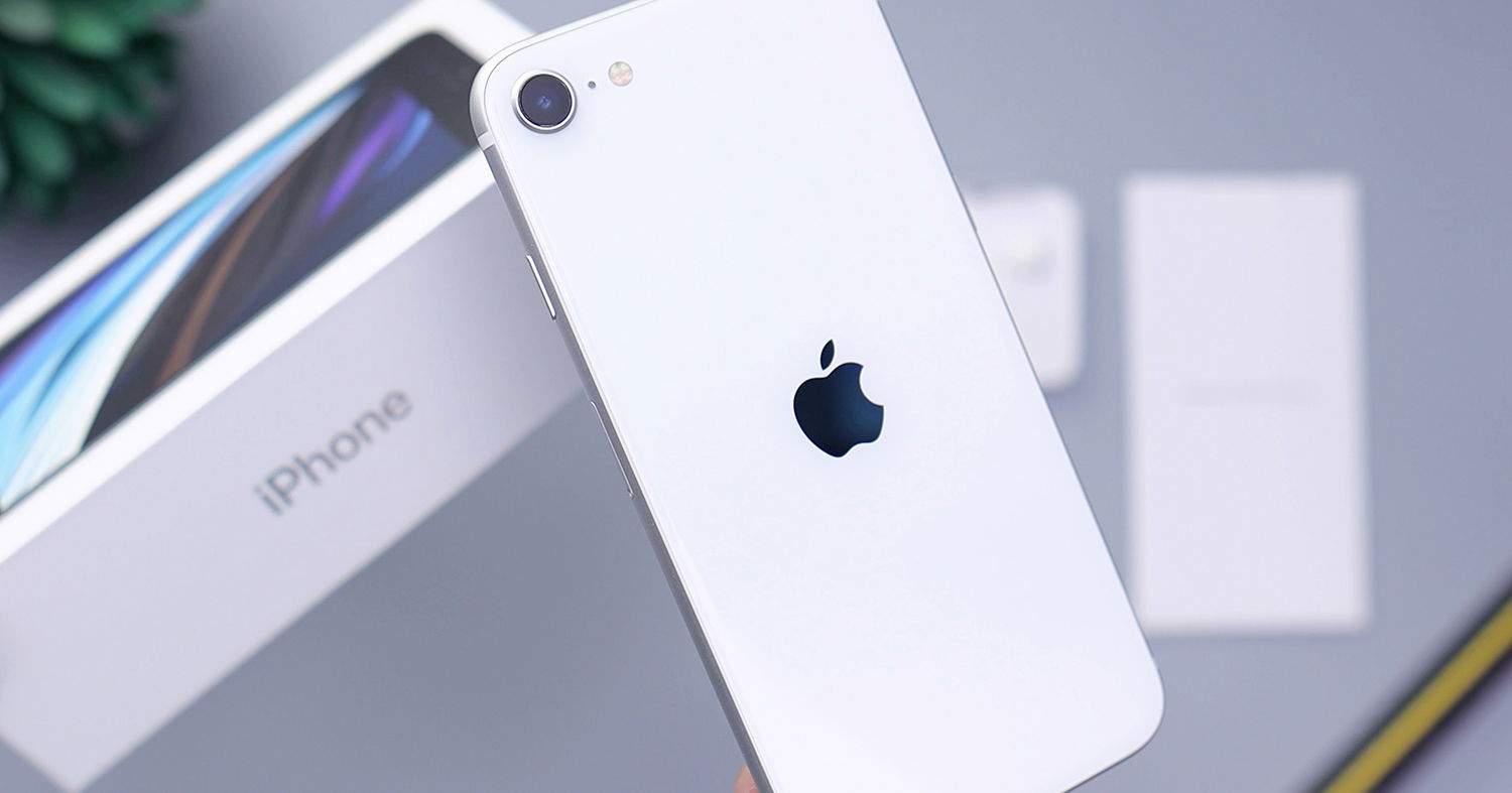 Apple estaría pensando lanzar un iPhone por menos de 300 dólares