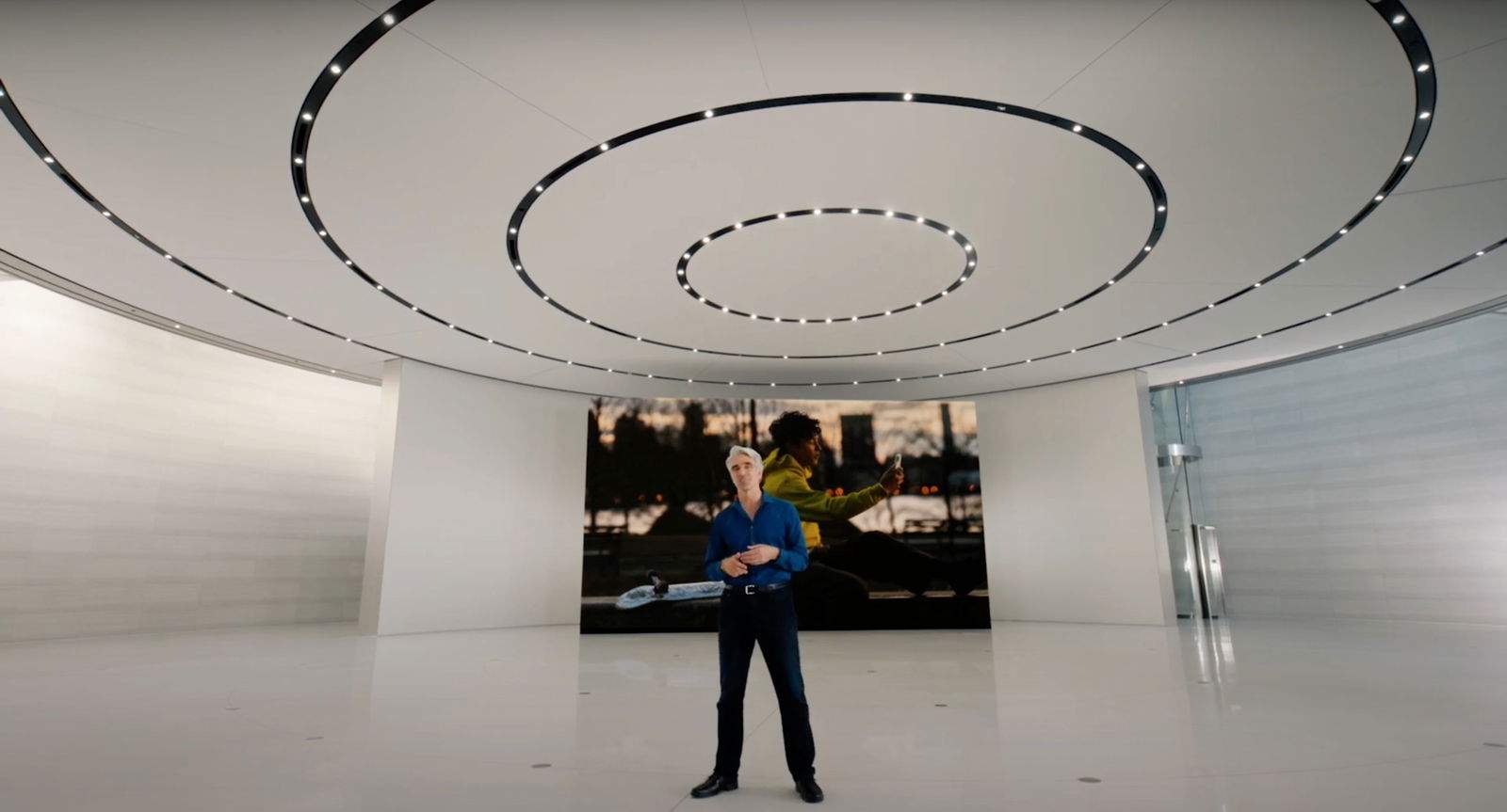 La resposta oficial d'Apple a per què no hi ha aplicacions de Calculadora i Temps a l'iPad