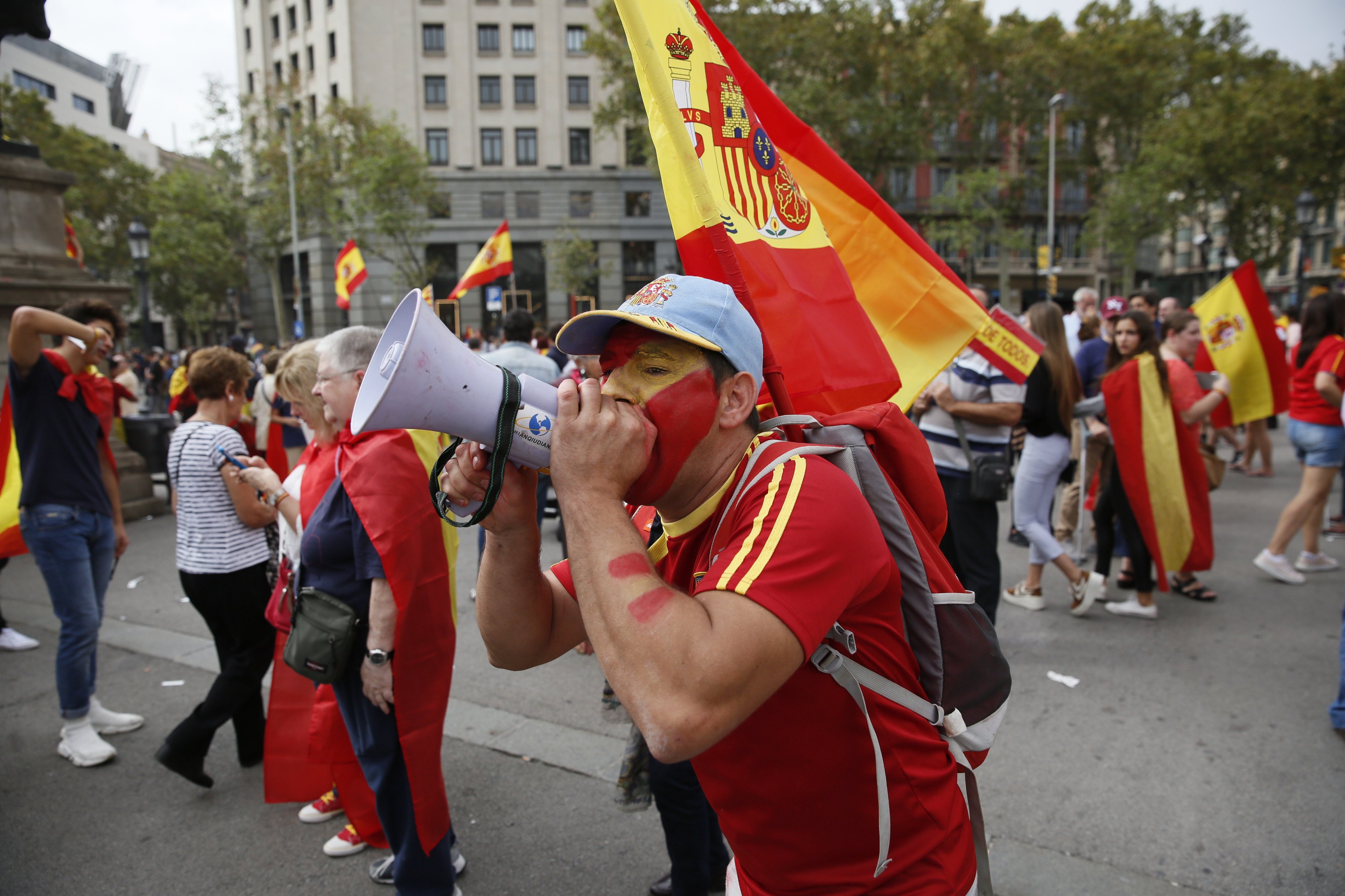 Així proposa el 'think tank' de Vox "acabar amb els partits separatistes"