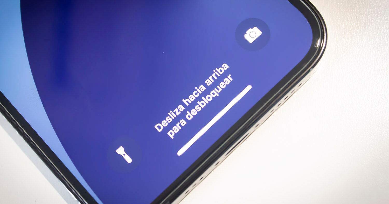 Com desbloquejar l'iPhone sense lliscar la pantalla