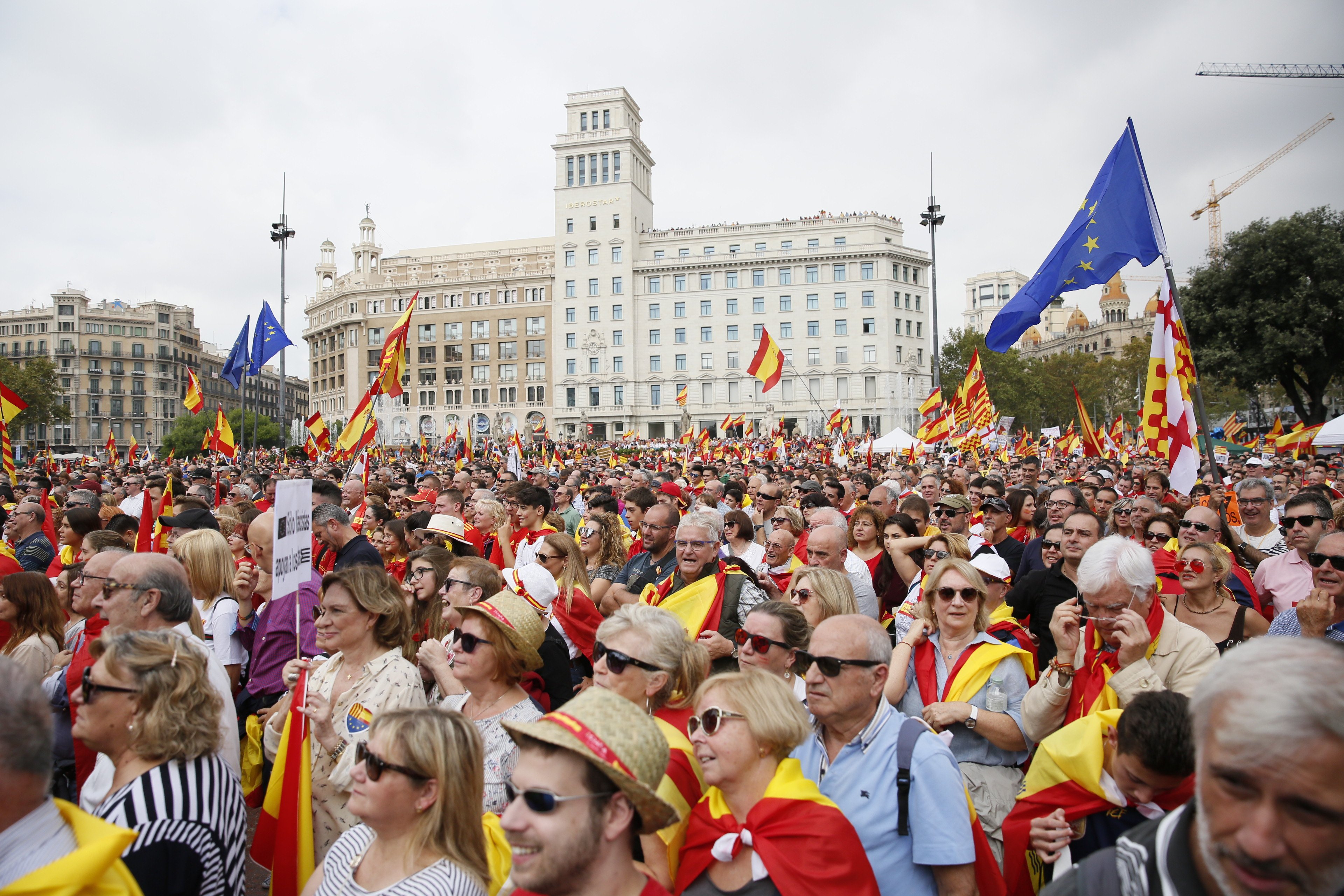 El españolismo, con Javier Ortega Smith, vuelve a las calles de Barcelona por el 12 de octubre