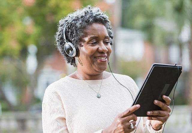 Las mejores 8 aplicaciones de audiolibros para iPhone y iPad (son gratis)