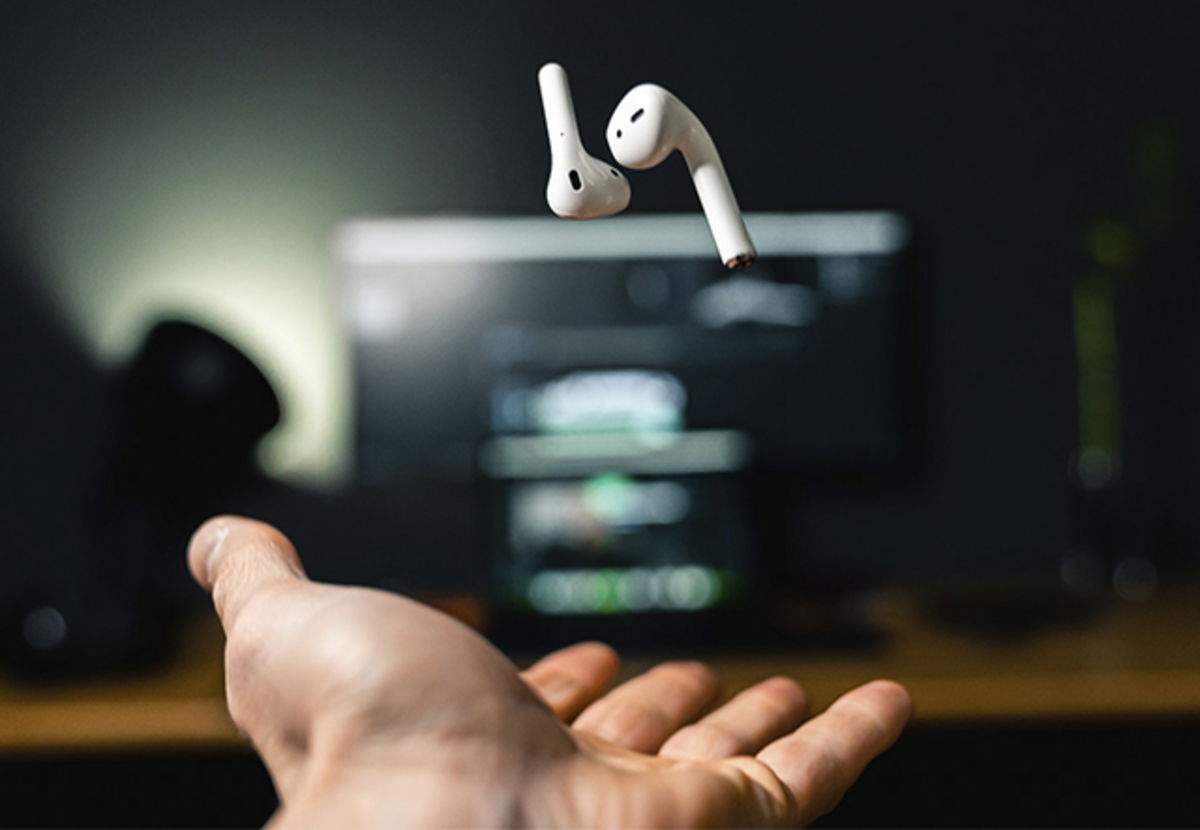 Com evitar que els AirPods caiguin de la teva orella