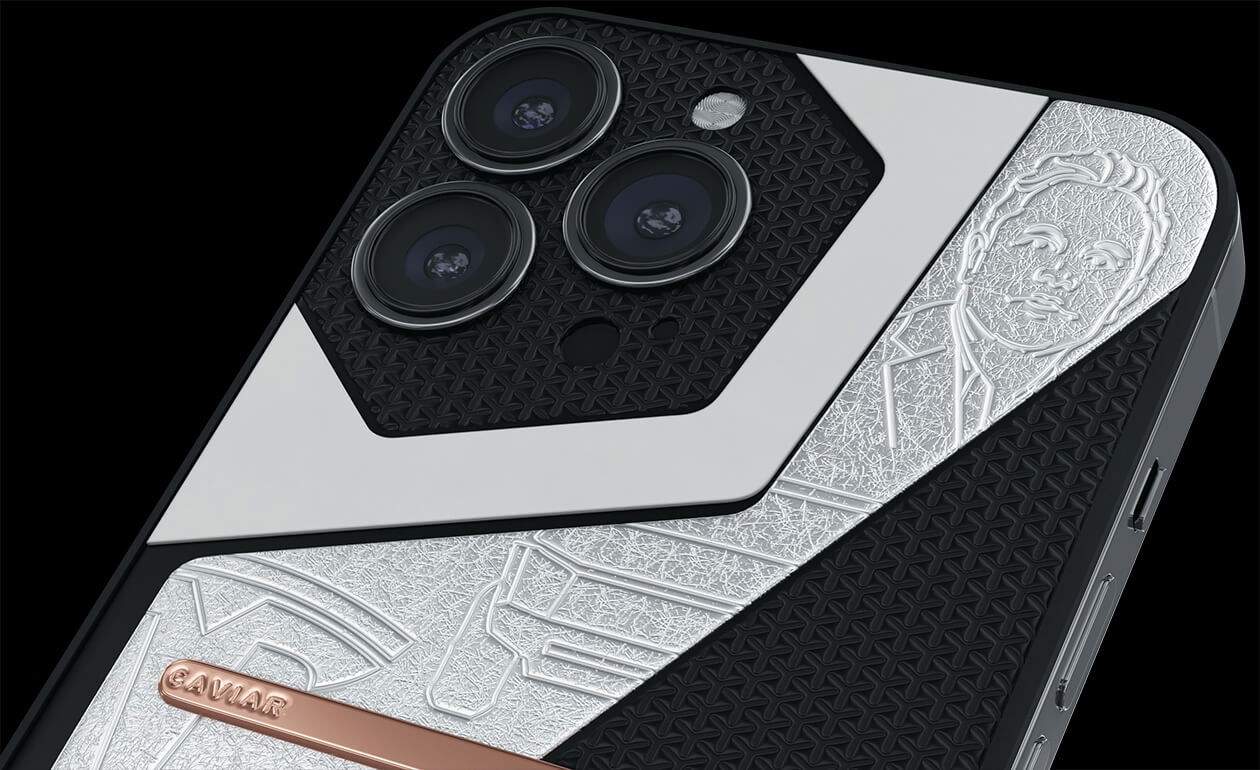 L'iPhone 13 Pro per a amants de Tesla: 8.400 dòlars i fabricat amb peces reals del cotxe