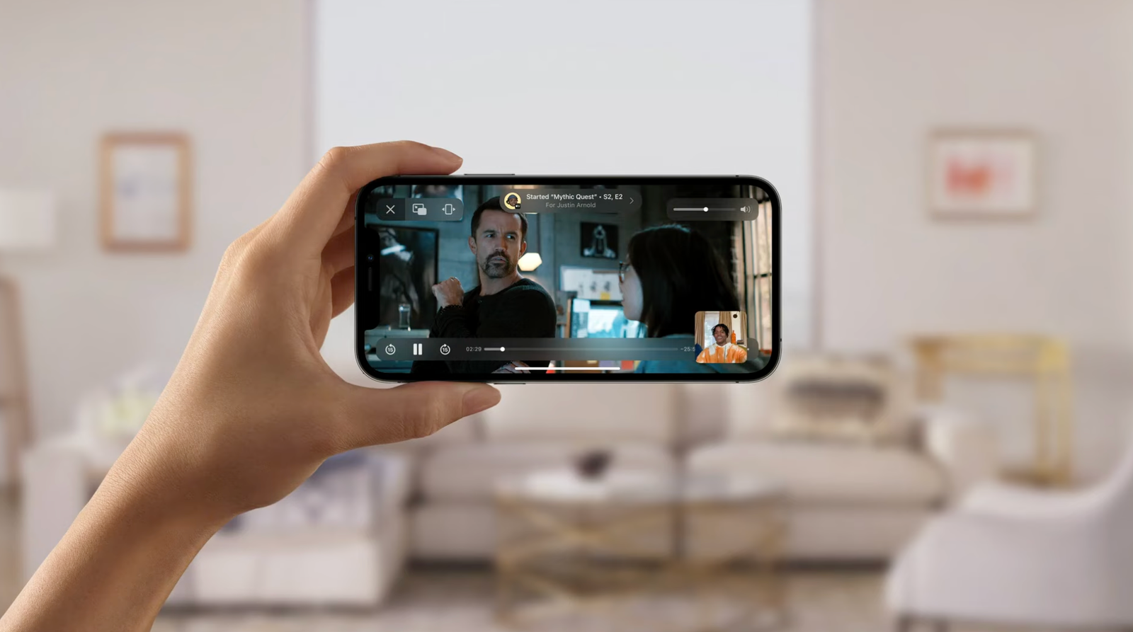 Compartir es vivir: las mejores funciones de iOS 15 para compartir contenidos con tus amigos/as
