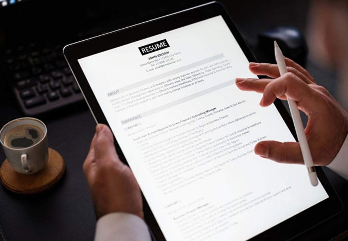 8 mejores apps para hacer currículums desde iPhone