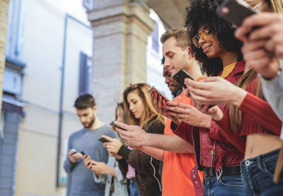 8 apps d'iPhone imprescindibles per a adolescents