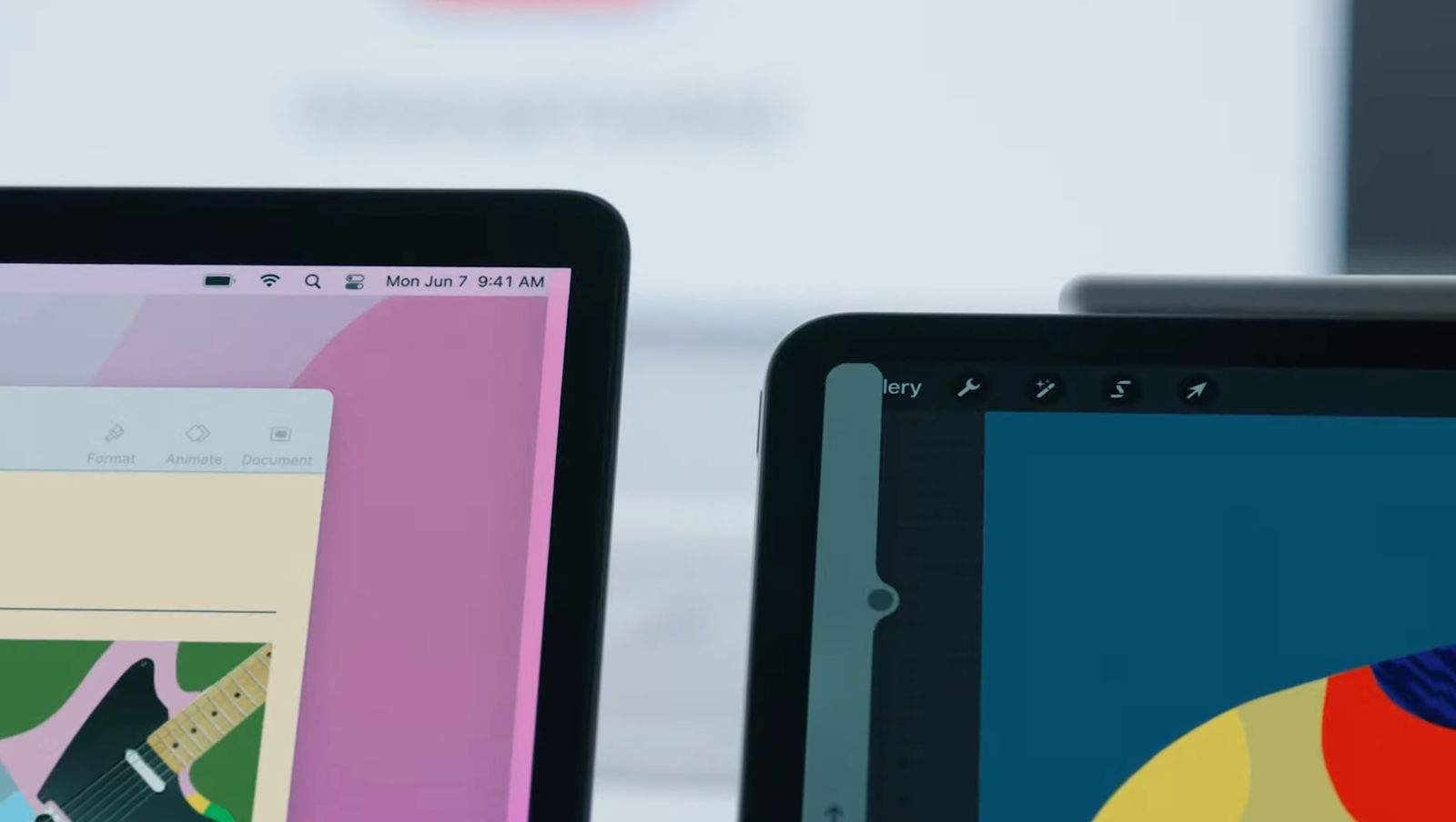 Universal Control vs Sidecar, en què s'assemblen i en què es diferencien?