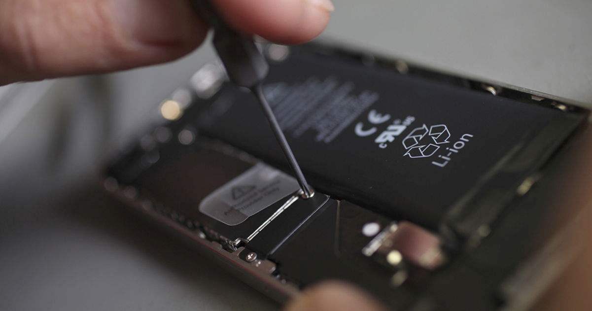 Així pots descarregar els manuals de reparació d'iPhone oficials d'Apple completament gratis