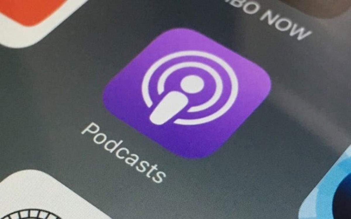 Com evitar que l'app Podcast baixi episodis automàticament a l'iPhone i l'iPad