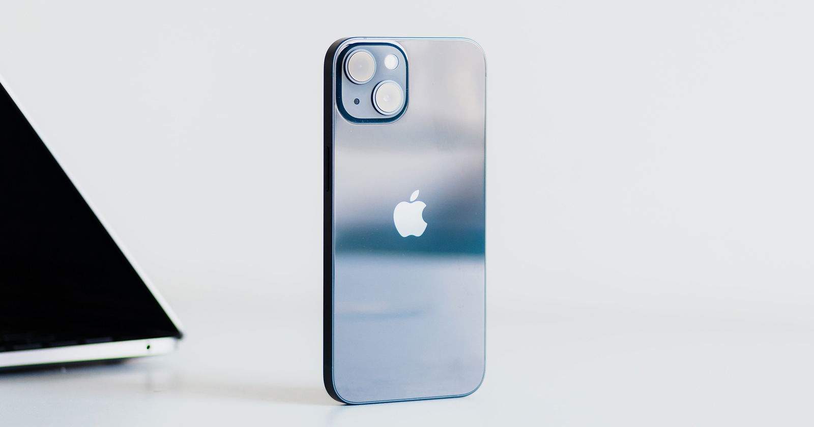 Tres iPhone 13 entre els 5 smartphones més venuts del 2022, Samsung no pot amb Apple