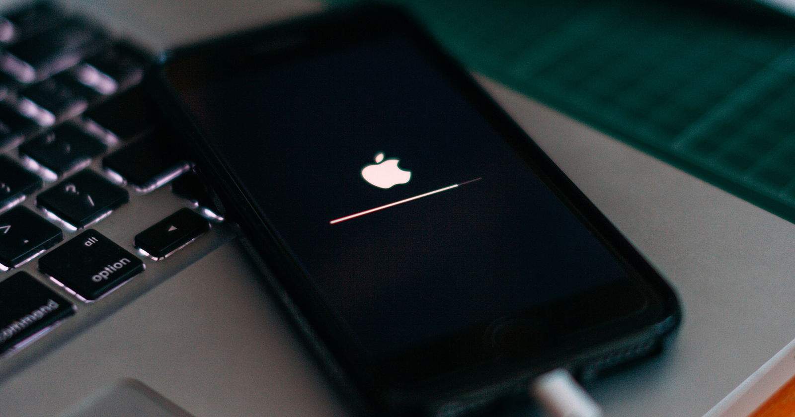 Cómo actualizar a iOS 16 en tu iPhone y resolver problemas de instalación