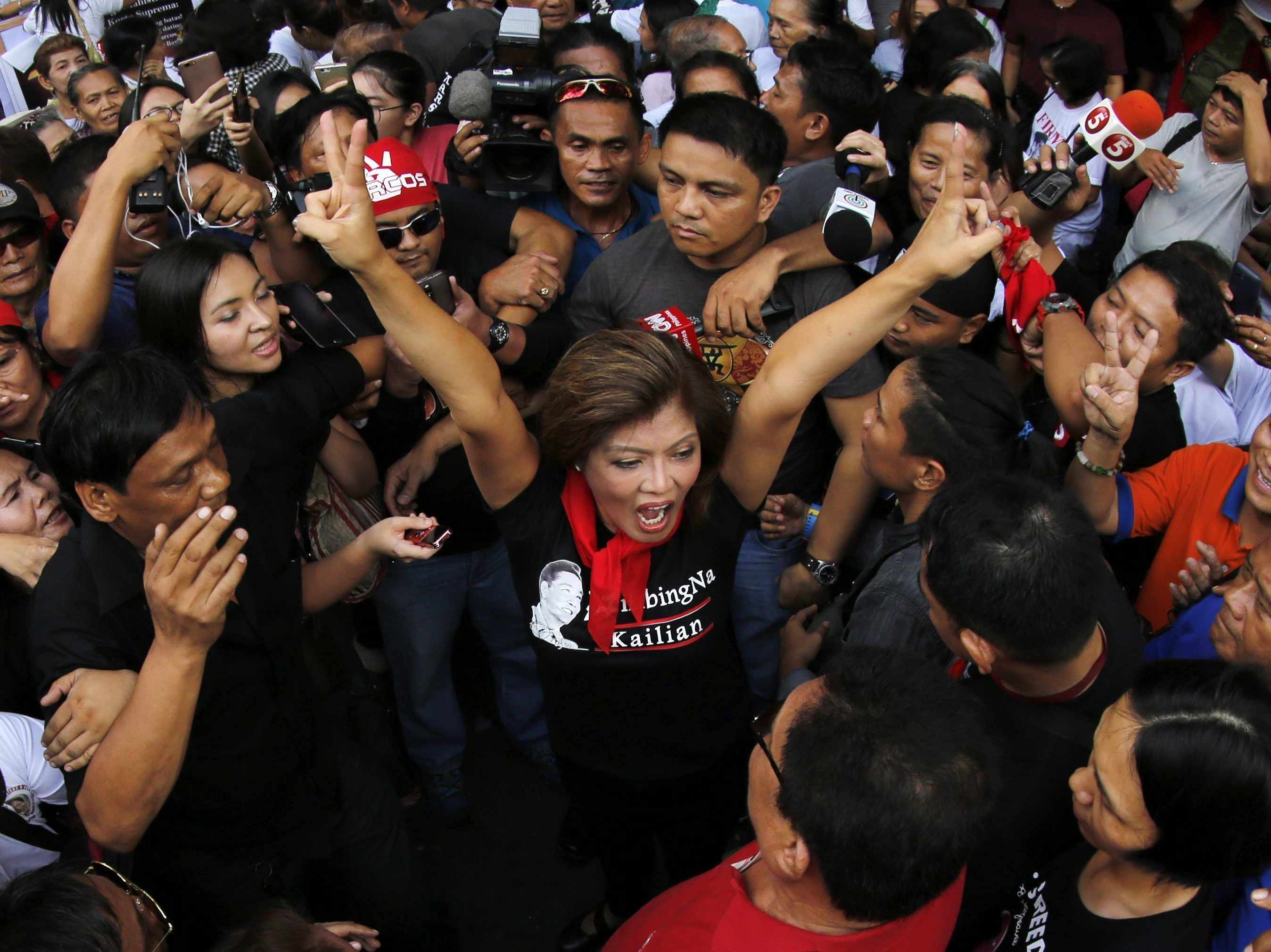 Polémica en Filipinas por el traslado de los restos del dictador Marcos