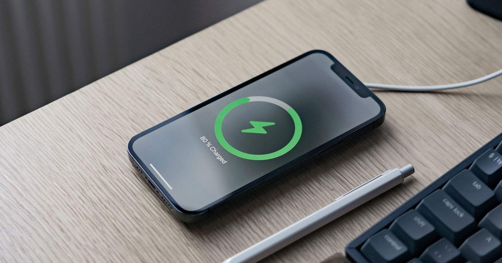 Cómo cargar bien el iPhone para tener el 100% de capacidad de batería tras dos años