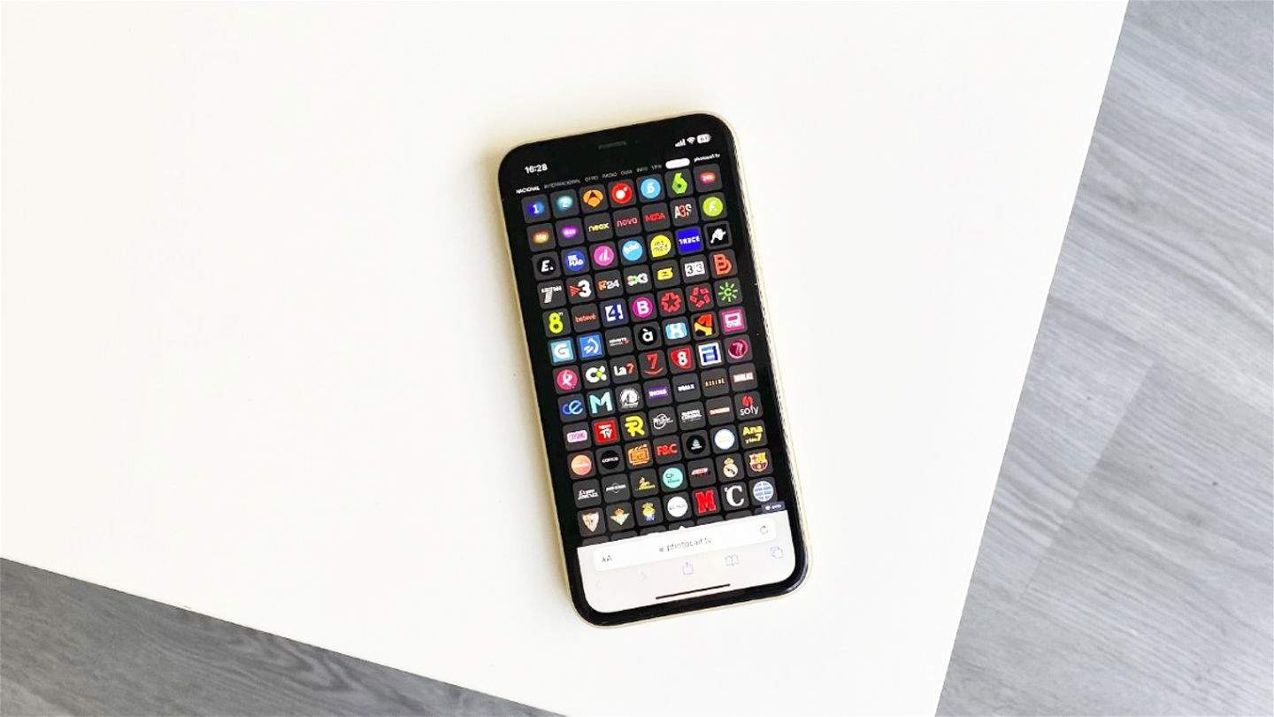 Aquesta app et permet veure TV en línia gratis amb més de 1.000 canals al teu iPhone