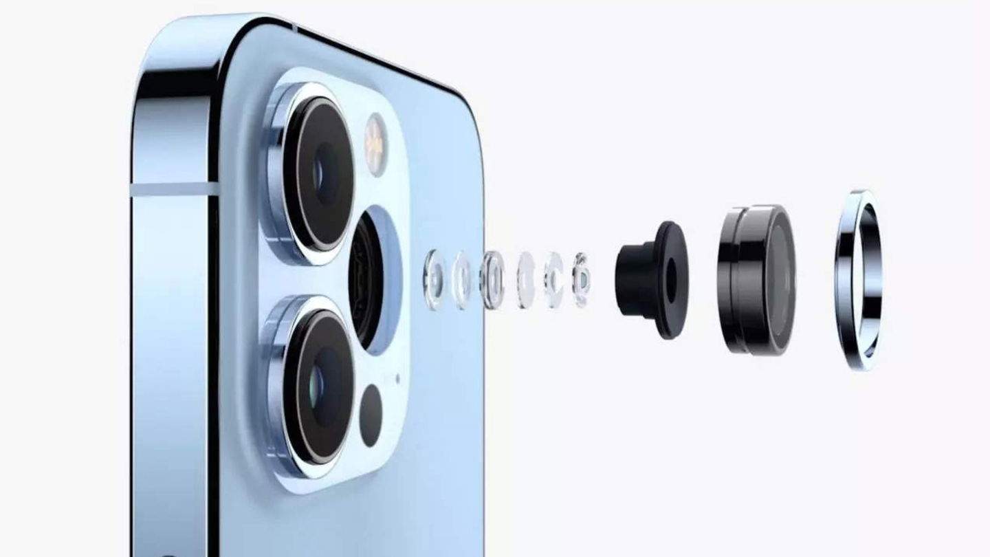 El zoom óptico avanzado de la lente periscópica será exclusivo del iPhone 15 Pro Max (Ultra) hasta 2025