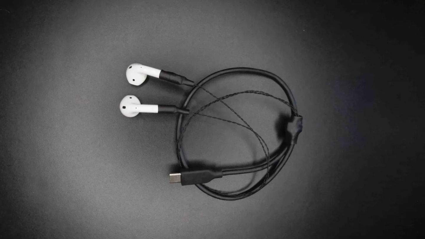 La tonteria del dia: creen uns AirPods amb cable