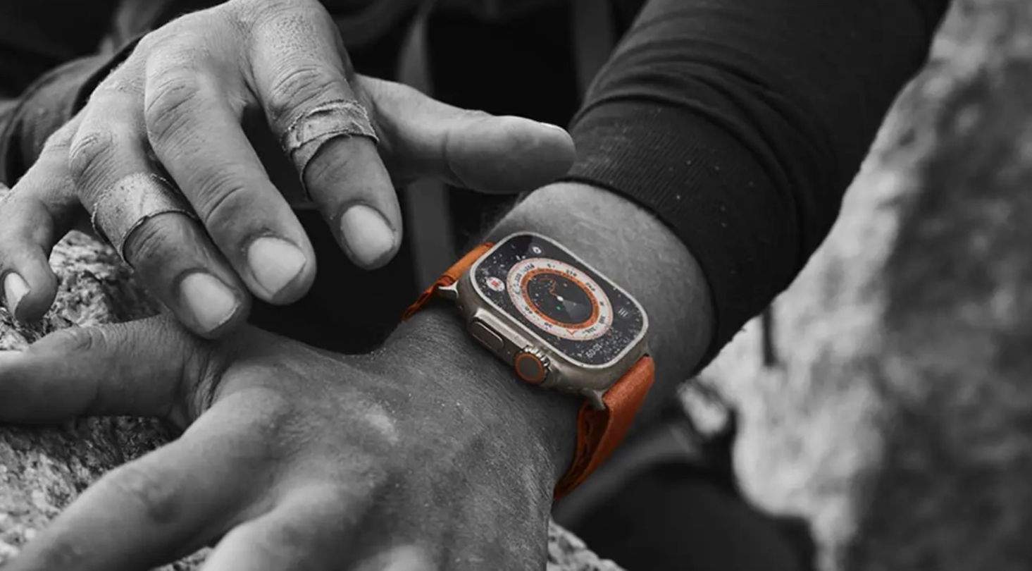 Apple pospone su Apple Watch Ultra con pantalla micro-LED hasta la segunda mitad de 2025