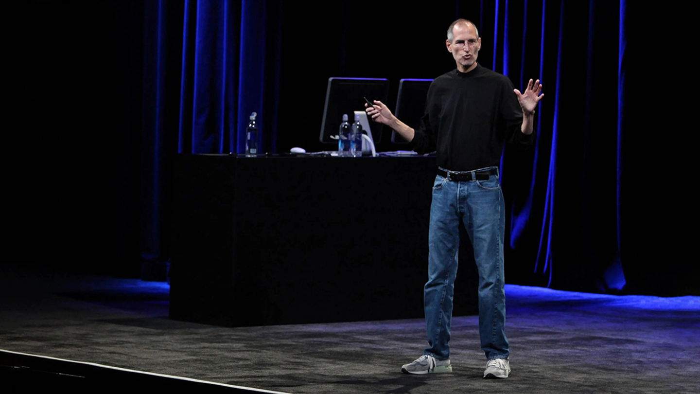 Aquestes New Balance eren les sabatilles preferides de Steve Jobs (i encara les pots comprar)