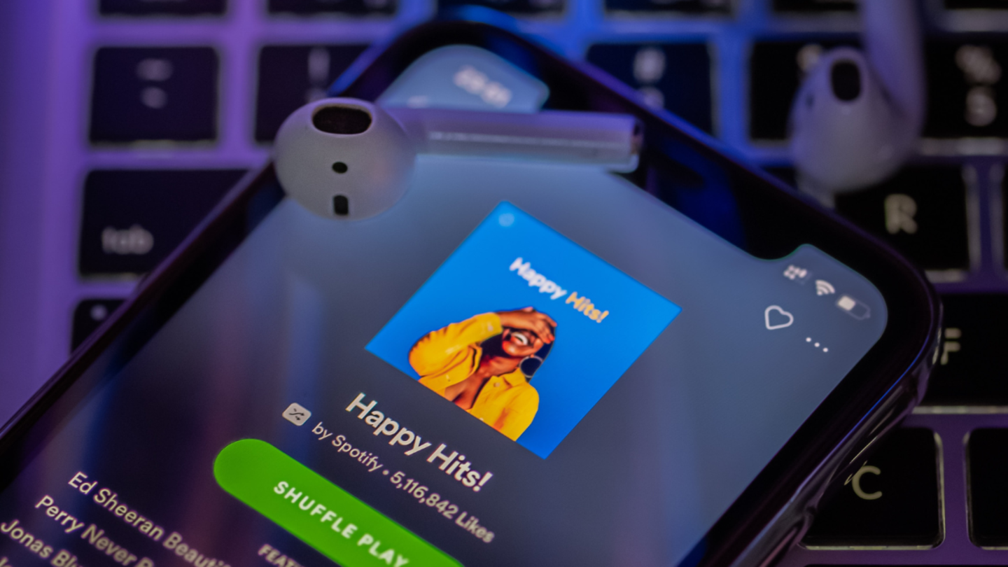 Dos anys més tard Spotify es posa a l'altura d'Apple Music (tot i que hauràs de pagar més per aconseguir-ho)