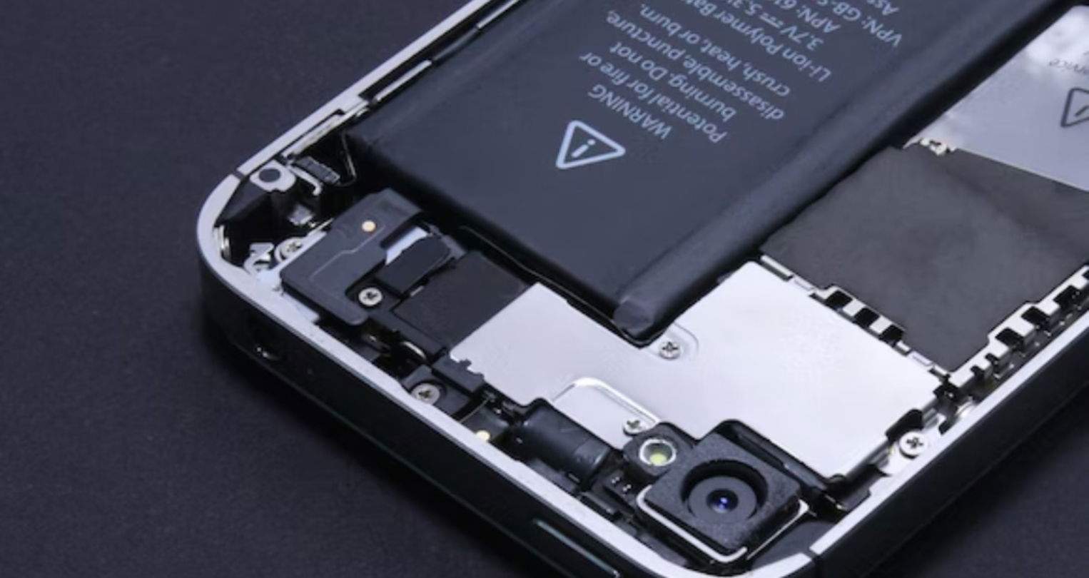 L'iPhone (i gairebé qualsevol telèfon intel·ligent) podria deixar de ser com és per aquesta nova llei europea